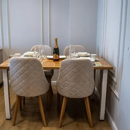 Aparthotel Sense Luxury Velipojë