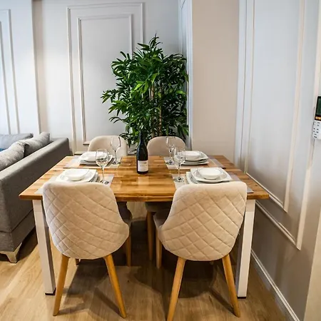 Sense Luxury Aparthotel Velipojë