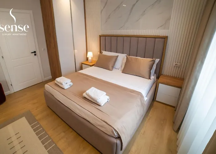 Sense Luxury شقة فندقية