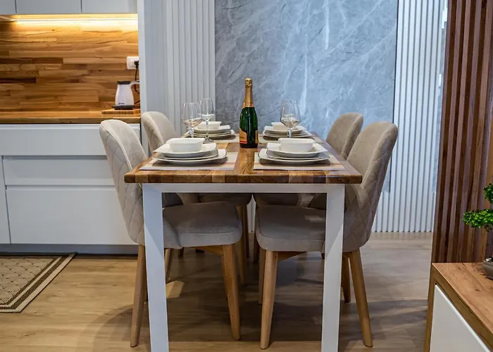 Apartmanhotel Sense Luxury Velipoja